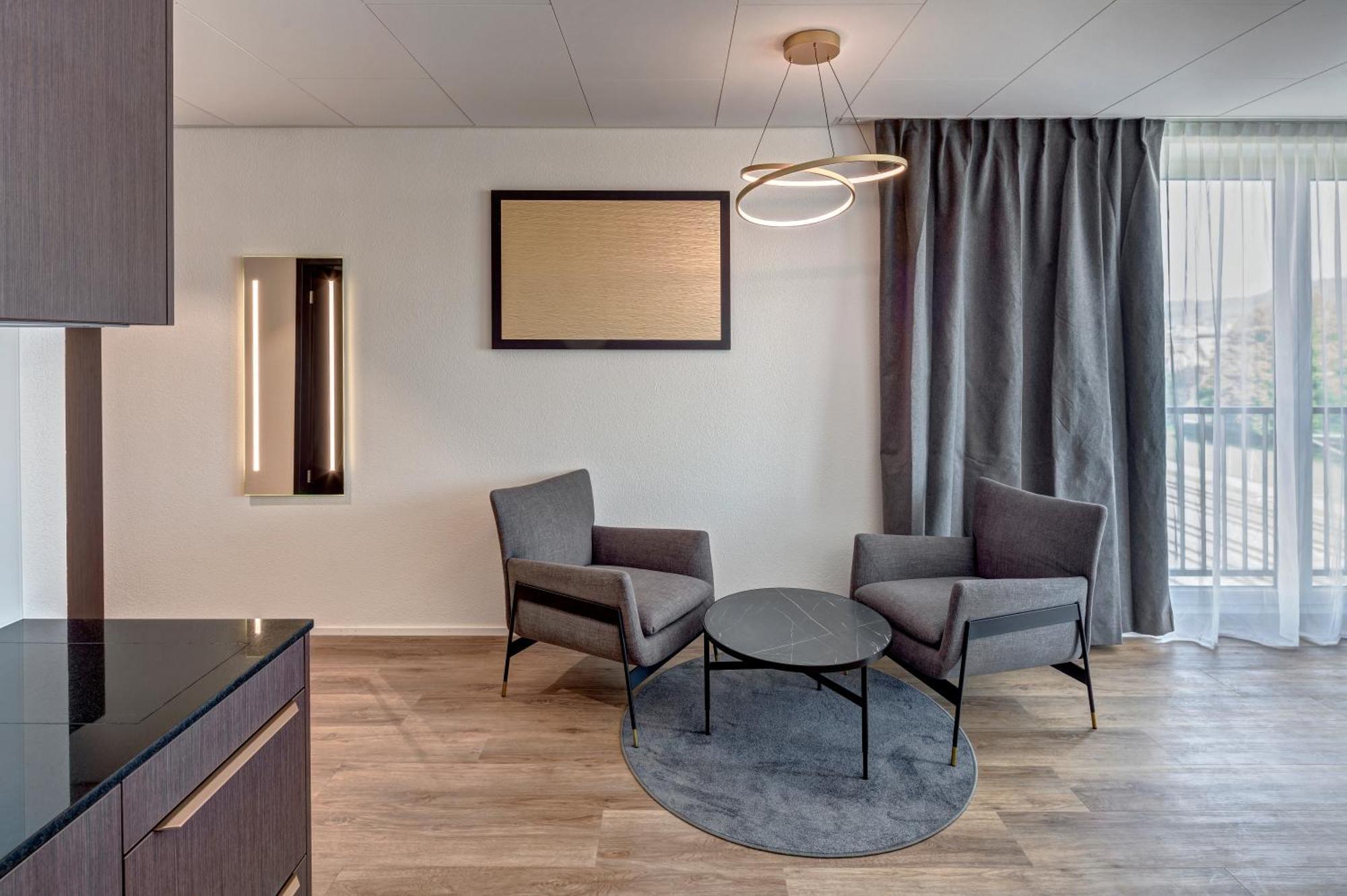 Mooi Apartments シュリーレン 部屋 写真